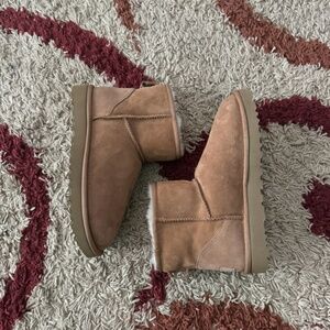 Classic Mini II Uggs